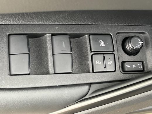 Toyota Corolla Cross Hybrid 180 GR Sport | Metalstream grey met zwart dak | Panoramadak | Nieuw uit voorraad | ActivLease financial lease