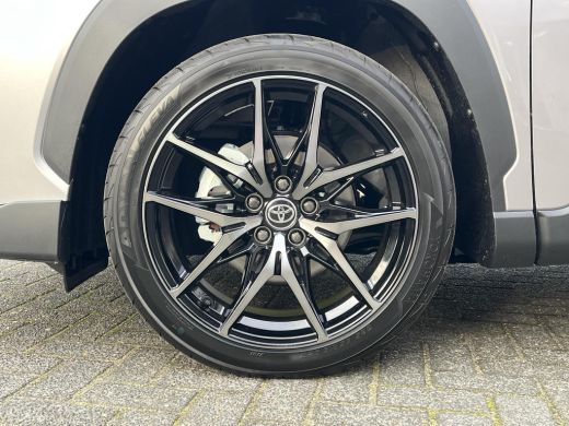 Toyota Corolla Cross Hybrid 180 GR Sport | Metalstream grey met zwart dak | Panoramadak | Nieuw uit voorraad | ActivLease financial lease