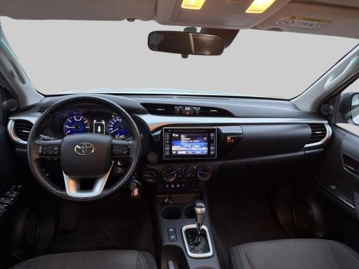 Toyota Hilux 2.4 D-4D-F Double Cab Professional | BE trekker | 5persoons | GRIJSKENTEKEN| Rollcover| Geheel ri... ActivLease financial lease