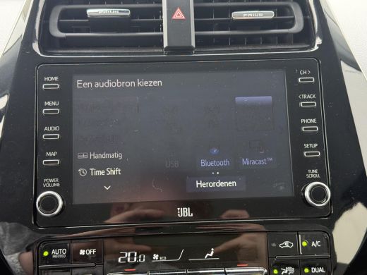 Toyota Prius 1.8 Plug-in Executive **NAVIGATIE/ LEDEREN BEKLEDING/ 360 CAMERA/ ADAPTIEF CRUISE CONTROL/ 36 MAA... ActivLease financial lease