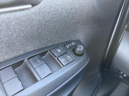 Toyota Yaris 1.5 Hybrid Executive | Navigatie | Appel CarPlay/Android auto | Achteruitrijcamera | Panoramadak ... ActivLease financial lease