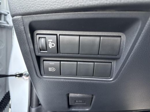 Toyota Yaris 1.5 Hybrid Executive | Navigatie | Appel CarPlay/Android auto | Achteruitrijcamera | Panoramadak ... ActivLease financial lease