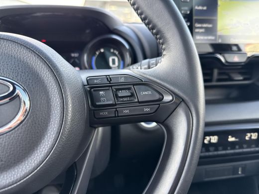 Toyota Yaris 1.5 Hybrid Executive | Navigatie | Appel CarPlay/Android auto | Achteruitrijcamera | Panoramadak ... ActivLease financial lease