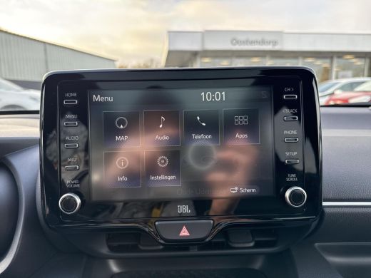 Toyota Yaris 1.5 Hybrid Executive | Navigatie | Appel CarPlay/Android auto | Achteruitrijcamera | Panoramadak ... ActivLease financial lease