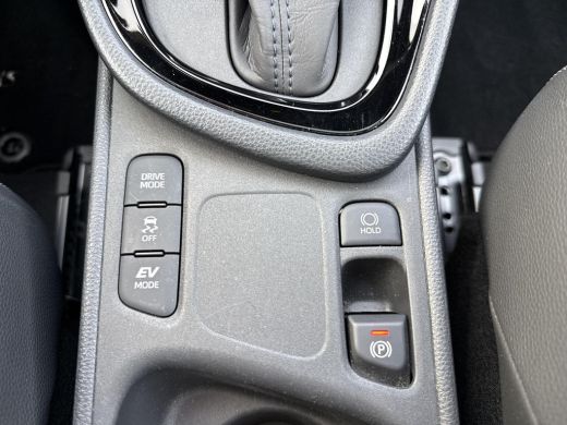 Toyota Yaris 1.5 Hybrid Executive | Navigatie | Appel CarPlay/Android auto | Achteruitrijcamera | Panoramadak ... ActivLease financial lease