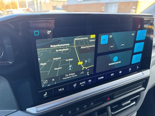 Volkswagen e-Transporter 32 L1H1 Life 64 kWh | 2x schuifdeur | 218pk | Trekhaak | Op voorraad | ActivLease financial lease