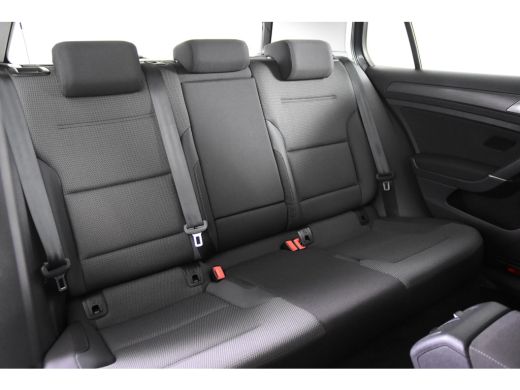 Volkswagen Golf 1.0 TSI Comfortline *1ste Eigenaar*Navigatie*Camera* ActivLease financial lease