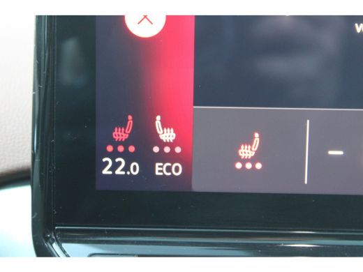 Volkswagen ID.4 Tech 77 kWh SOh 91% PANO CAMERA MASSAGE 126000KM!!! ActivLease financial lease