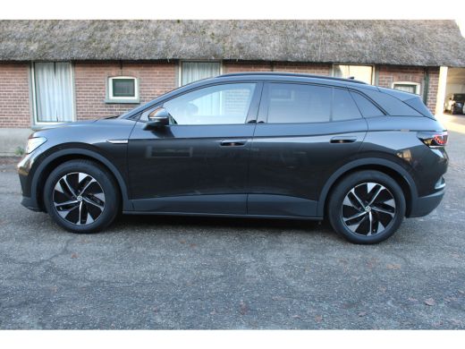 Volkswagen ID.4 Tech 77 kWh SOh 91% PANO CAMERA MASSAGE 126000KM!!! ActivLease financial lease