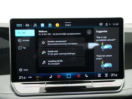 Volkswagen Passat Variant 1.5 eTSI 150pk Business Trekhaak Navigatie Camera Acc 112 ActivLease financial lease