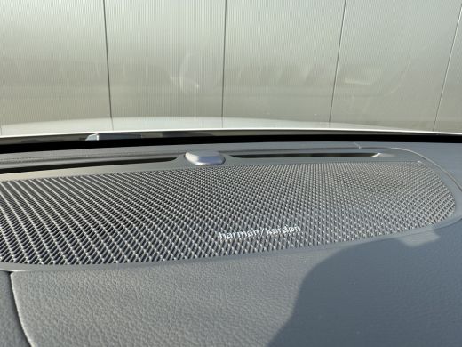 Volvo  V60 T6 Plug-in hybrid AWD Ultra Dark | Panoramadak | Head-up Display | Harman Kardon | Leder | Adapti... ActivLease financial lease