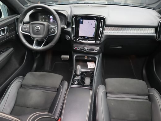 Volvo  XC40 1.5 T4 Recharge R-Design / NL Auto / Panodak ActivLease financial lease