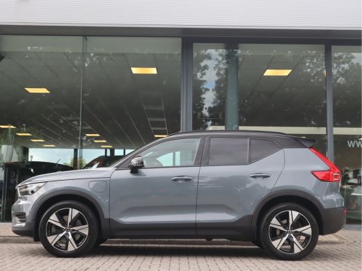 Volvo  XC40 1.5 T4 Recharge R-Design / NL Auto / Panodak ActivLease financial lease
