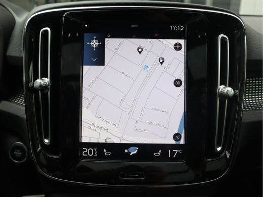 Volvo  XC40 1.5 T4 Recharge R-Design / NL Auto / Panodak ActivLease financial lease