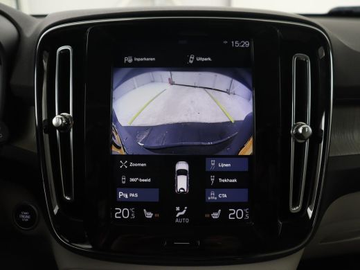 Volvo  XC40 2.0 T4 Inscription | Panoramadak | Leder | Adaptive cruise | Trekhaak | Stoelverwarming | 360 Cam... ActivLease financial lease