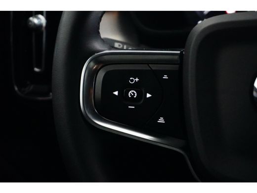 Volvo  XC40 Plus Dark Recharge Plug-In Hybrid | Harman Kardon | Cruise Control | Elek. Stoel | ActivLease financial lease