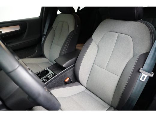 Volvo  XC40 Plus Dark Recharge Plug-In Hybrid | Harman Kardon | Cruise Control | Elek. Stoel | ActivLease financial lease