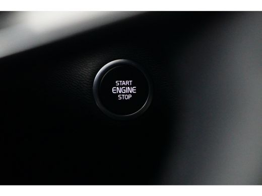 Volvo  XC40 Plus Dark Recharge Plug-In Hybrid | Harman Kardon | Cruise Control | Elek. Stoel | ActivLease financial lease