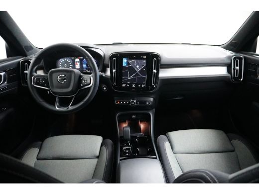 Volvo  XC40 Plus Dark Recharge Plug-In Hybrid | Harman Kardon | Cruise Control | Elek. Stoel | ActivLease financial lease