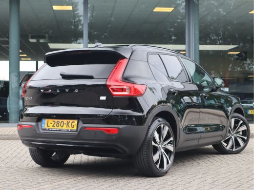 Volvo  XC40 Recharge P8 AWD R-Design / SOH 92% ActivLease financial lease