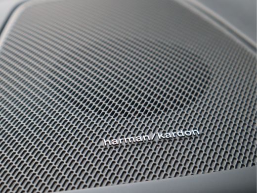 Volvo  XC60 2.0 B5 250 PK Momentum Exclusive / Panoramadak ActivLease financial lease