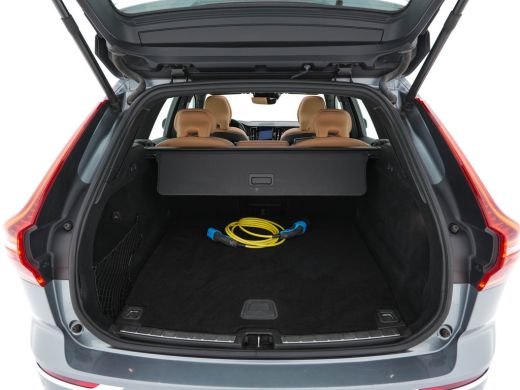 Volvo  XC60 2.0 Recharge T8 AWD Inscription ( Plug-in ) (INCL-BTW) *PANO | HEAD-UP |  LUXURY-LEATHER | FULL-L... ActivLease financial lease