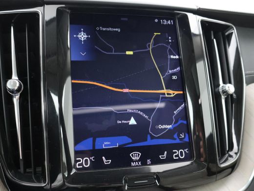 Volvo  XC60 2.0 T8 TWIN ENGINE 390 PK INSCRIPTION + TREKHAAK | PANORAMA | LEDER | CARPLAY | 19 INCH | CAMERA ActivLease financial lease