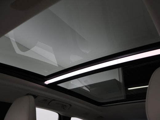 Volvo  XC60 2.0 T8 TWIN ENGINE 390 PK INSCRIPTION + TREKHAAK | PANORAMA | LEDER | CARPLAY | 19 INCH | CAMERA ActivLease financial lease