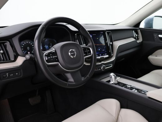 Volvo  XC60 2.0 T8 TWIN ENGINE 390 PK INSCRIPTION + TREKHAAK | PANORAMA | LEDER | CARPLAY | 19 INCH | CAMERA ActivLease financial lease