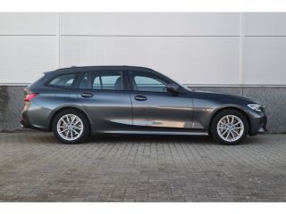 BMW 3 Serie Touring 330e xDrive Business Edition Plus Pano dak / Laser / Sportstoelen / Leder /