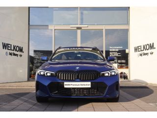 BMW 3 Serie Touring 330i xDrive High Executive M Sport Automaat / Panoramadak / Trekhaak / Sportstoelen / M S...