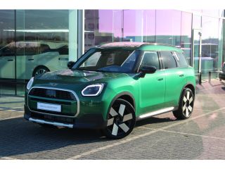 Mini Countryman Classic Automaat / Panoramadak / Trekhaak / JCW Sportstoel / Comfort Access / Stuurverwarming / L...