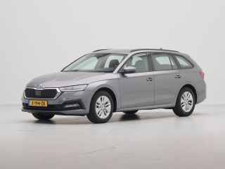 Skoda Octavia Combi 1.0 TSI 110pk Business Edition Trekhaak Navigatie Keyless Clima argon