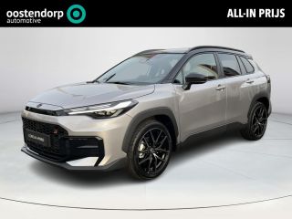Toyota Corolla Cross Hybrid 180 GR Sport | Metalstream grey met zwart dak | Panoramadak | Nieuw uit voorraad |