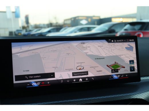 BMW i4 M50 / Schuif-kanteldak / M Adaptief onderstel / Comfort Access / Stuurverwarming / Adaptieve LED ... ActivLease financial lease