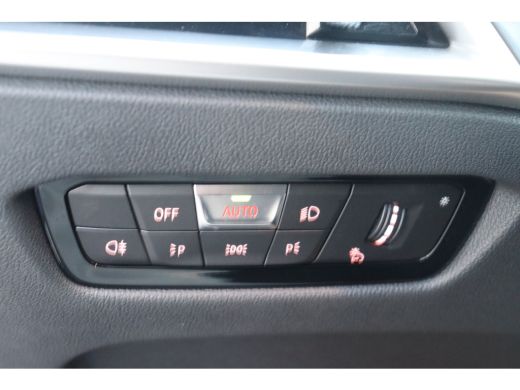 BMW i4 M50 / Schuif-kanteldak / M Adaptief onderstel / Comfort Access / Stuurverwarming / Adaptieve LED ... ActivLease financial lease