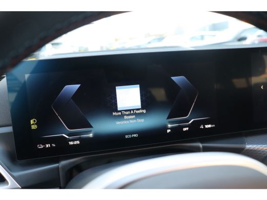 BMW i4 M50 / Schuif-kanteldak / M Adaptief onderstel / Comfort Access / Stuurverwarming / Adaptieve LED ... ActivLease financial lease