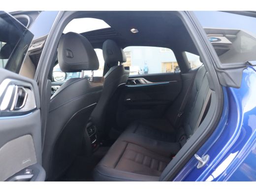 BMW i4 M50 / Schuif-kanteldak / M Adaptief onderstel / Comfort Access / Stuurverwarming / Adaptieve LED ... ActivLease financial lease