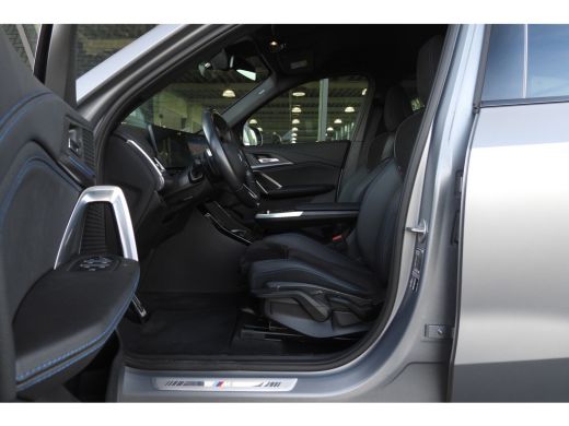 BMW X1 sDrive18i M Sport Automaat / Sportstoelen / M Adaptief onderstel / Achteruitrijcamera / Comfort A... ActivLease financial lease