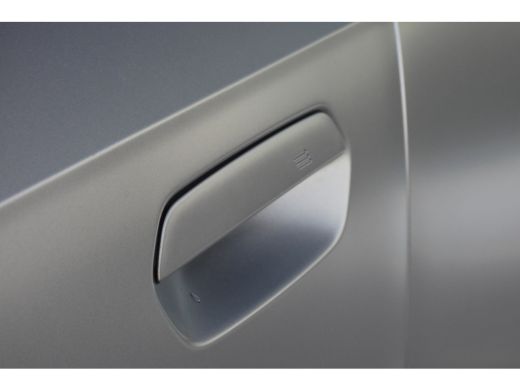 BMW X1 sDrive18i M Sport Automaat / Sportstoelen / M Adaptief onderstel / Achteruitrijcamera / Comfort A... ActivLease financial lease