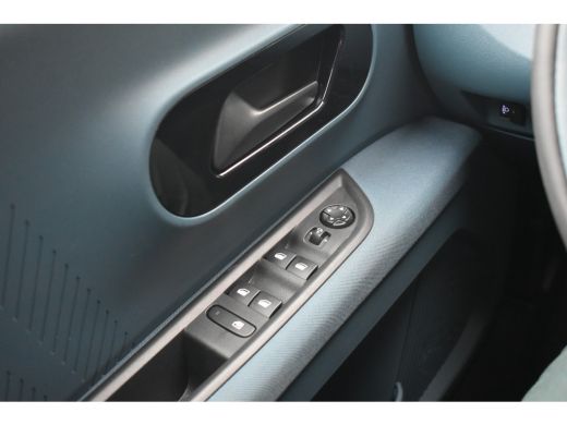 Fiat Grande Panda La Prima 11 kW 44 kWh 8 Jaar Garantie! | Stuur/Stoelverwarming | Navigatie | Achteruitrijcamera |... ActivLease financial lease