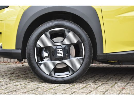 Fiat Grande Panda La Prima 11 kW 44 kWh 8 Jaar Garantie! | Stuur/Stoelverwarming | Navigatie | Achteruitrijcamera |... ActivLease financial lease