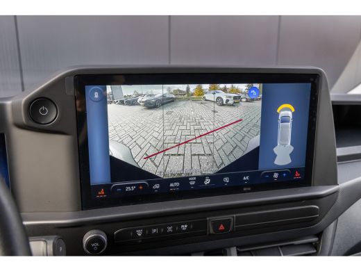 Ford E-Transit Custom 320 L1H1 Trend 65 kWh | Nieuw! | Camera | Stoelverwarming | Apple/Android Carplay | Standklachel ... ActivLease financial lease