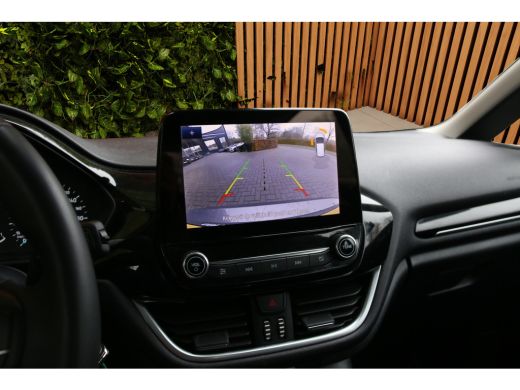 Ford Fiesta 1.0 EcoBoost Titanium | Camera | Draadloze lader | Navigatie | Parkeersensoren ActivLease financial lease