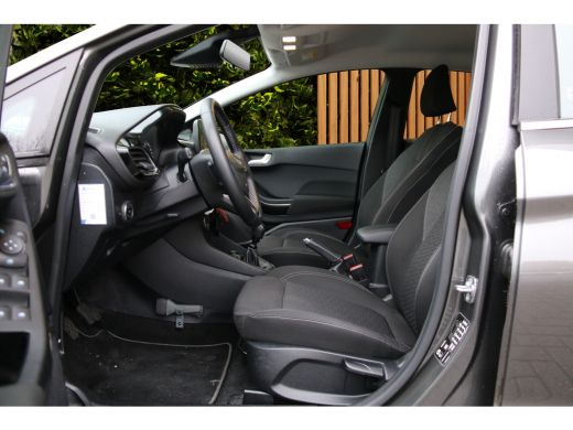 Ford Fiesta 1.0 EcoBoost Titanium | Camera | Draadloze lader | Navigatie | Parkeersensoren ActivLease financial lease