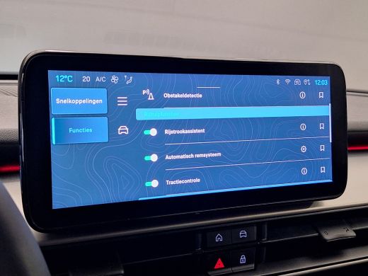 Jeep Avenger Altitude 54 kWh LED | Keyless | Stoelverwarming | | 11 kW lader | Draadloze telefoonlader | Elekt... ActivLease financial lease
