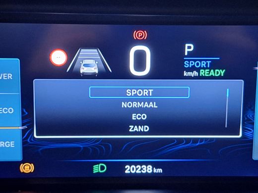 Jeep Avenger Altitude 54 kWh LED | Keyless | Stoelverwarming | | 11 kW lader | Draadloze telefoonlader | Elekt... ActivLease financial lease