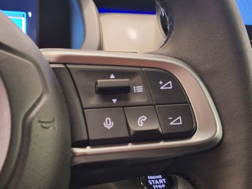 Jeep Avenger Altitude 54 kWh LED | Keyless | Stoelverwarming | | 11 kW lader | Draadloze telefoonlader | Elekt... ActivLease financial lease