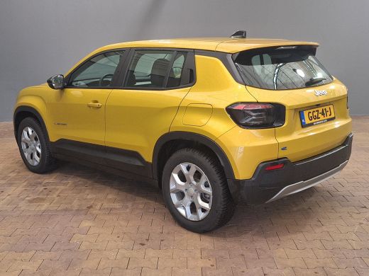 Jeep Avenger Altitude 54 kWh Navigatie | Keyless | Elektrische achterklep | | Apple Carplay/Android Auto|telef... ActivLease financial lease