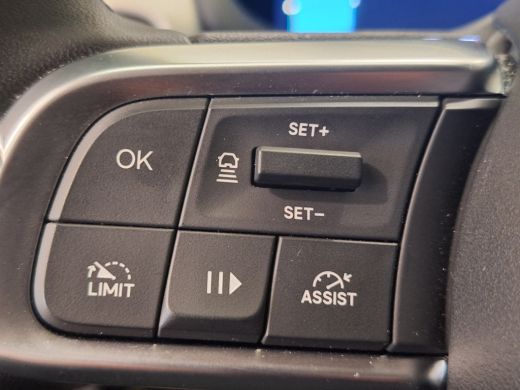 Jeep Avenger Altitude 54 kWh Navigatie | Keyless | Elektrische achterklep | | Apple Carplay/Android Auto|telef... ActivLease financial lease